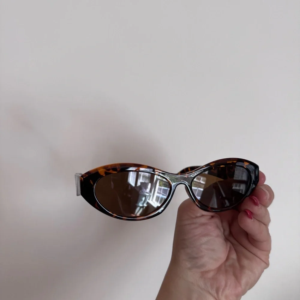 Prada Milano Tortoiseshell Oval Sunglasses Brown Lens | Italy | Set | PR 2678 - Picture 13 of 13